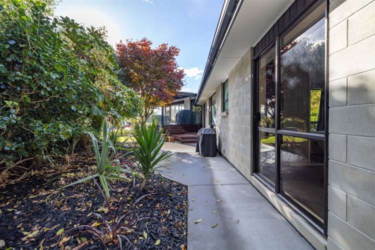 27 Gunns Crescent Cashmere_11