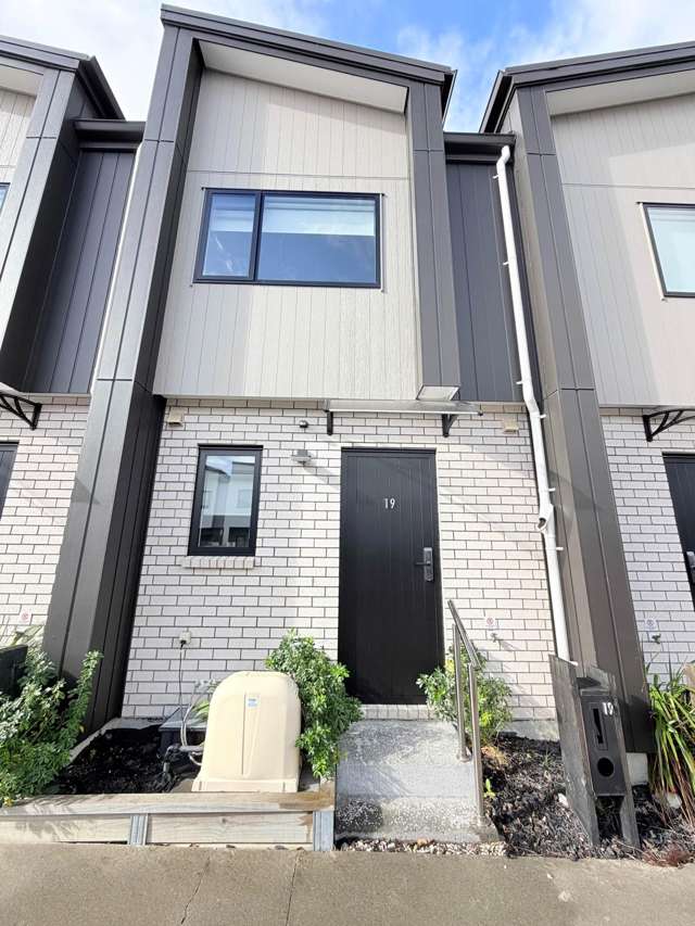 19 Kiato Lane Flat Bush_1