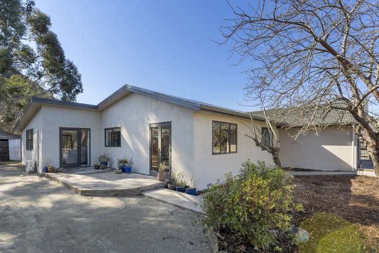 96 Pigeon Valley Road Wakefield_0