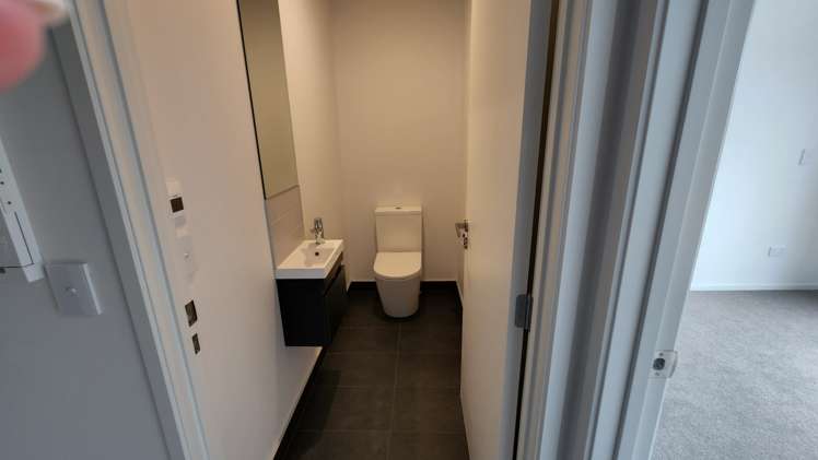 7b Reg Pearce Way Glen Innes_10