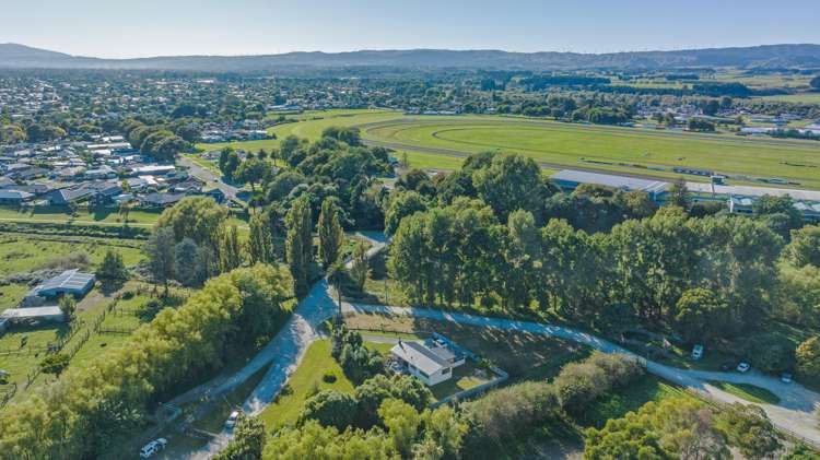 146 Te Wanaka Road Awapuni_1