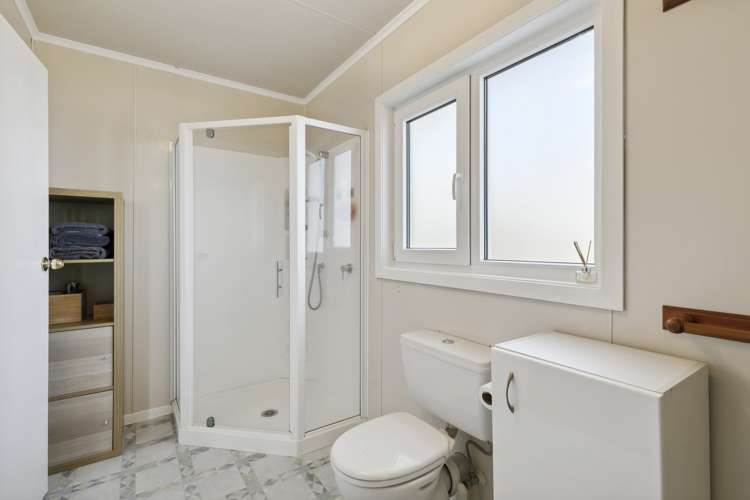 32 Frobisher Street Island Bay_13