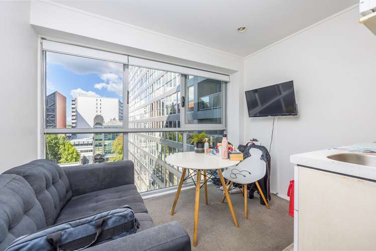 1011/72 Nelson Street Auckland Central_1