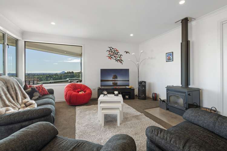 60 Adler Drive Ohauiti_5