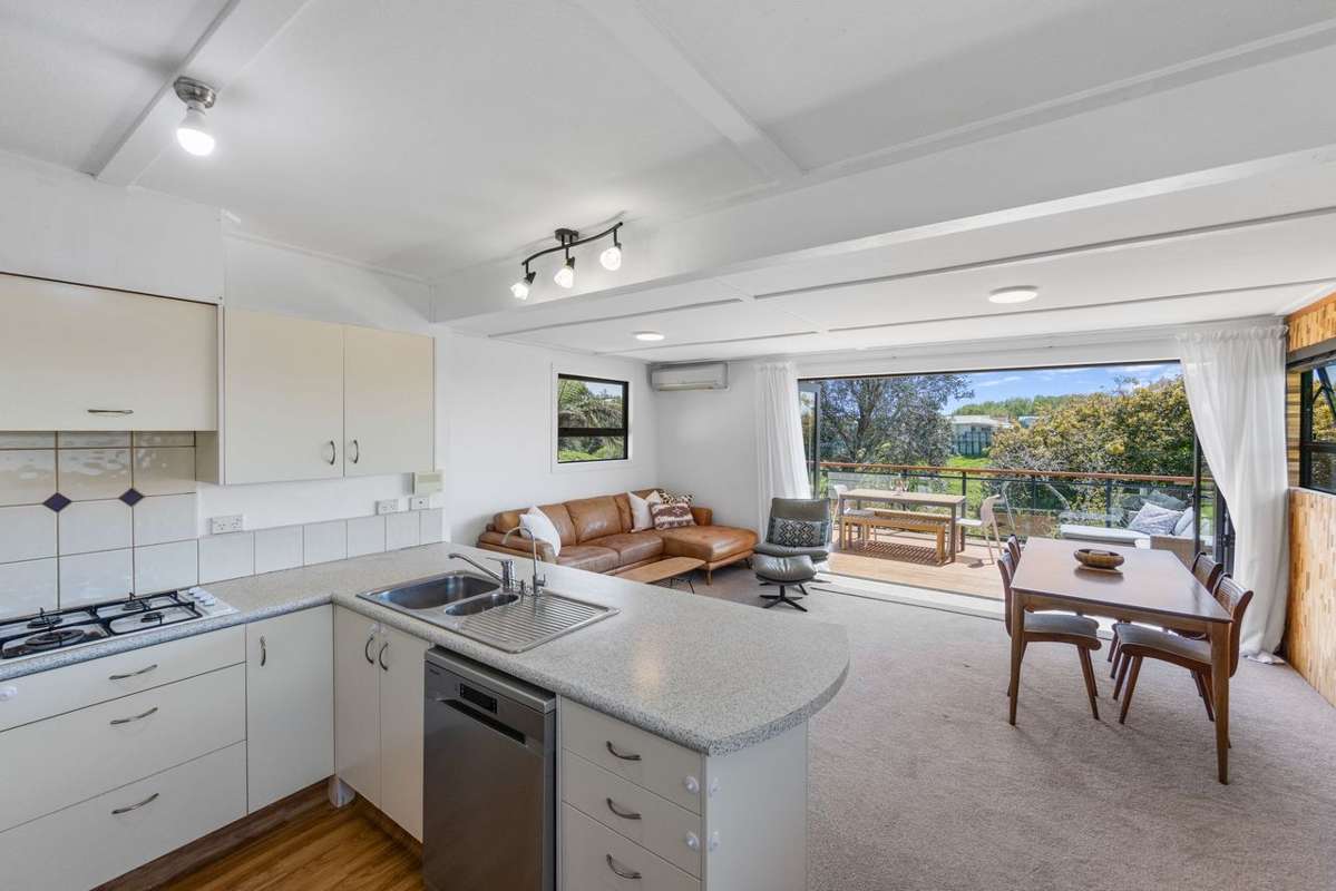 87 Wrantage Street_3