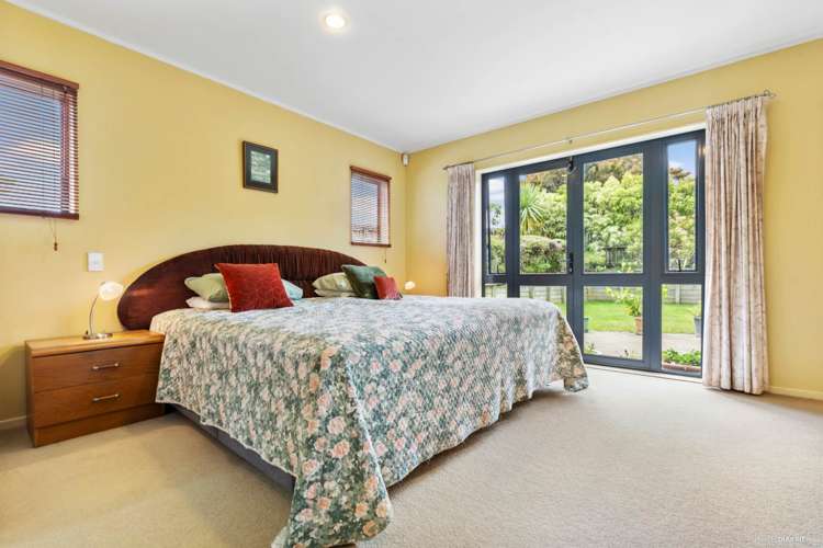 32 Baulcomb Parade Windsor Park_10