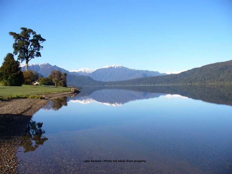 6 Stuart Street Lake Kaniere_17