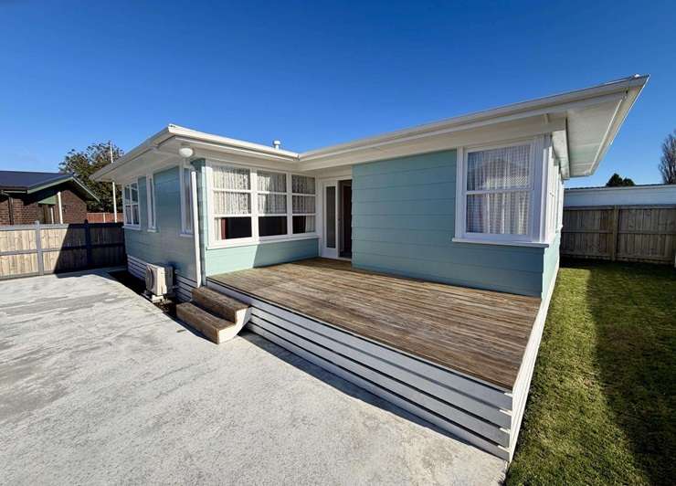 How far does your money really go in NZ's housing market? Opes Partners economist Ed McKnight takes a journey from a <img0K leasehold studio to a <img0m mansion. Video / OneRoof