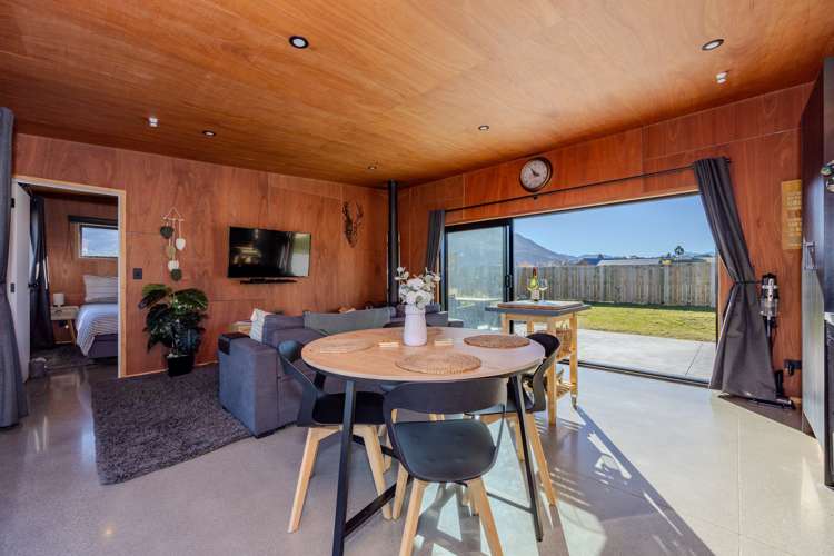 14 Lost Burn Road Lake Hawea_10