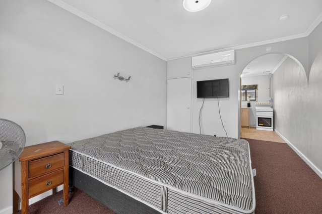 347 Worcester Street Linwood_3