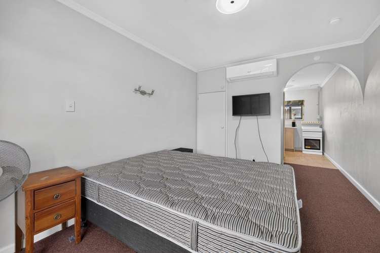347 Worcester Street Linwood_3