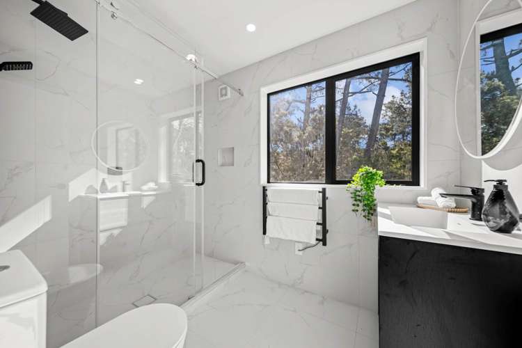 5A Saddleback Rise Murrays Bay_8