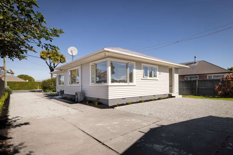 122 Springs Road Hornby_21