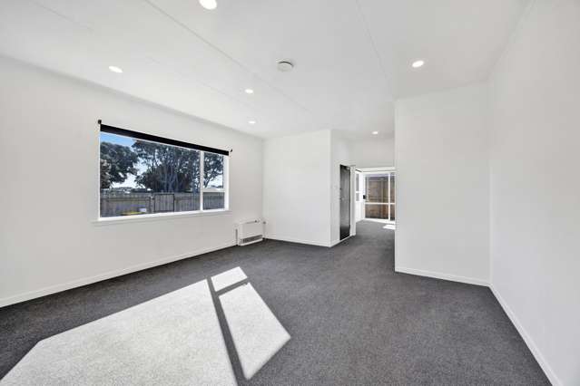 23 Longfellow Road Opunake_2