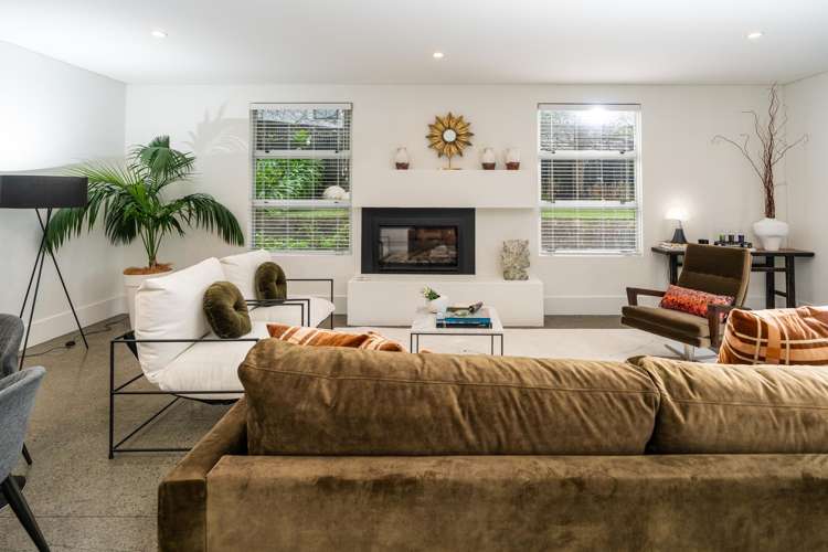 51 Amesbury Drive Churton Park_14