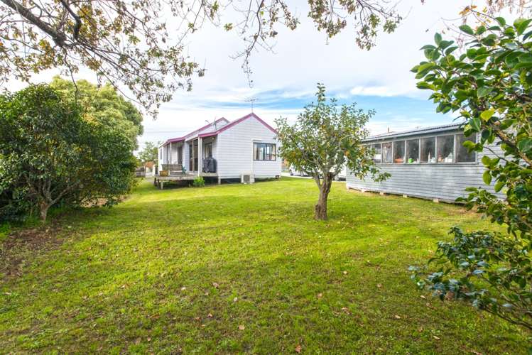 90 Flanshaw Road Te Atatu South_7