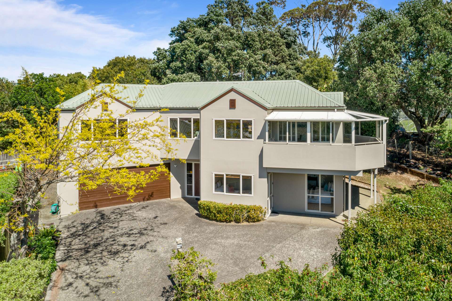 2/23 Wairau Road Forrest Hill_0