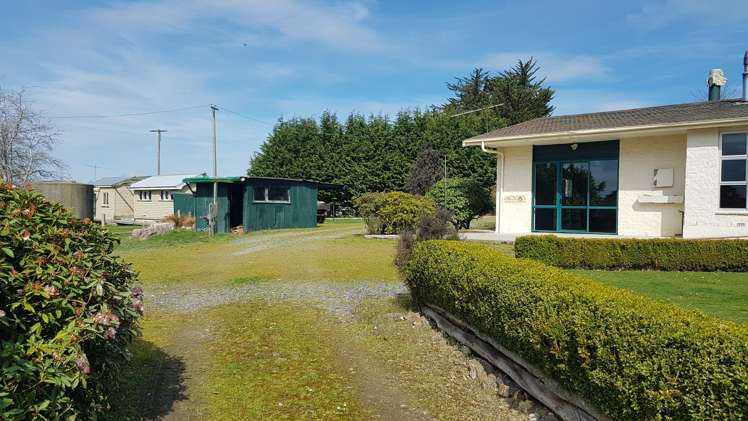 97 Tongue Road Balclutha_9