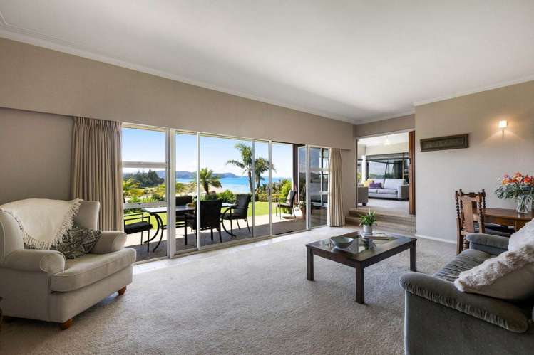 61 Rosario Crescent Red Beach_2