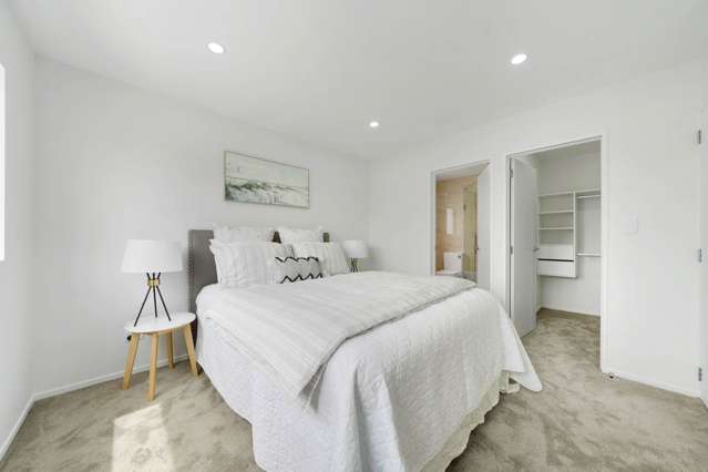 2/14 Friesian Drive Mangere_3