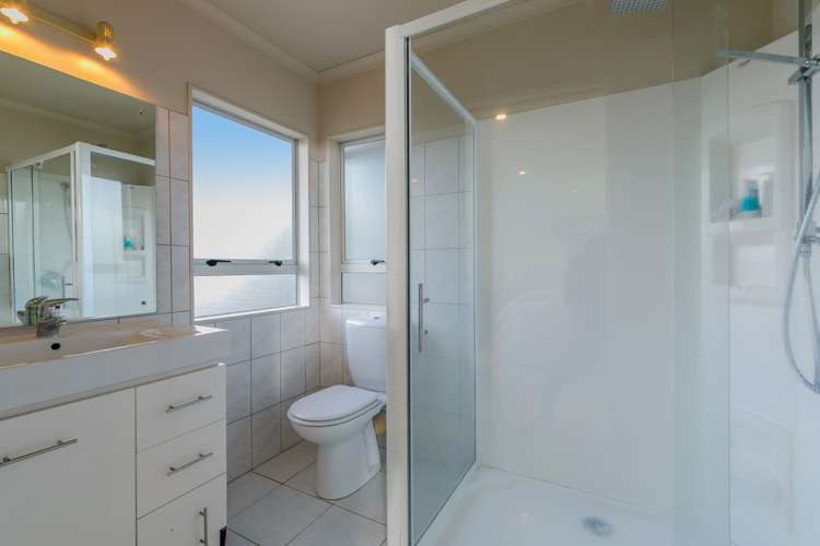 6a Oteha Valley Road Northcross_19