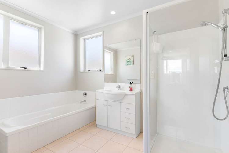 10 Sires Parkway Takanini_19