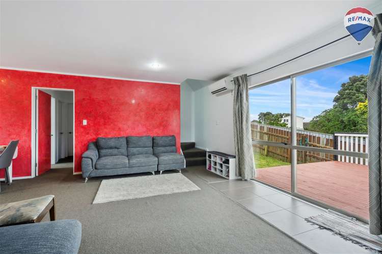 20A Levant Street Cannons Creek_4