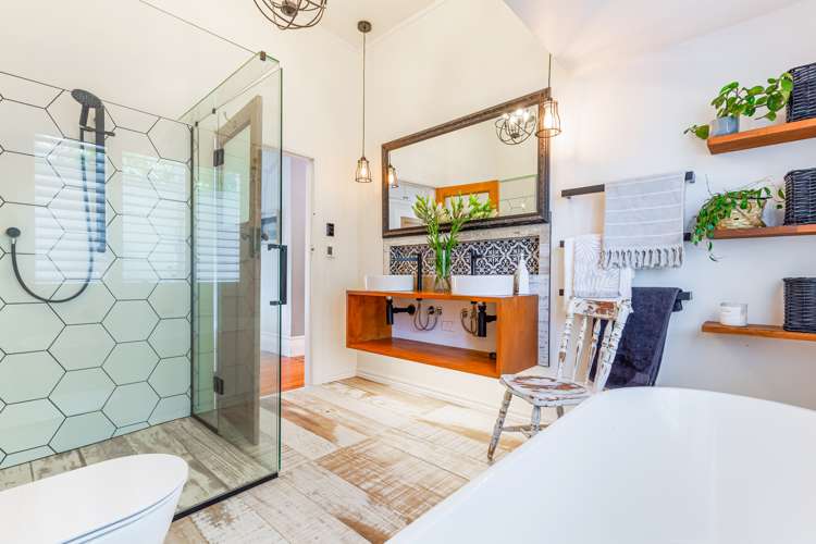 88 Woodlands Park Road Titirangi_26