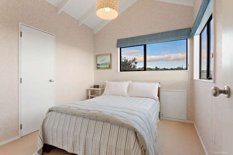 3 Poaka Place Beach Haven_22