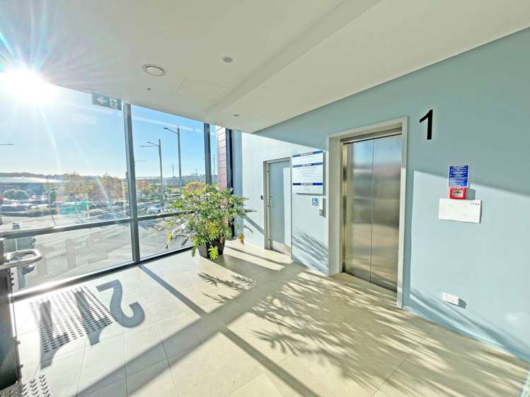 Level 1/211 Ormiston Road Flat Bush_3
