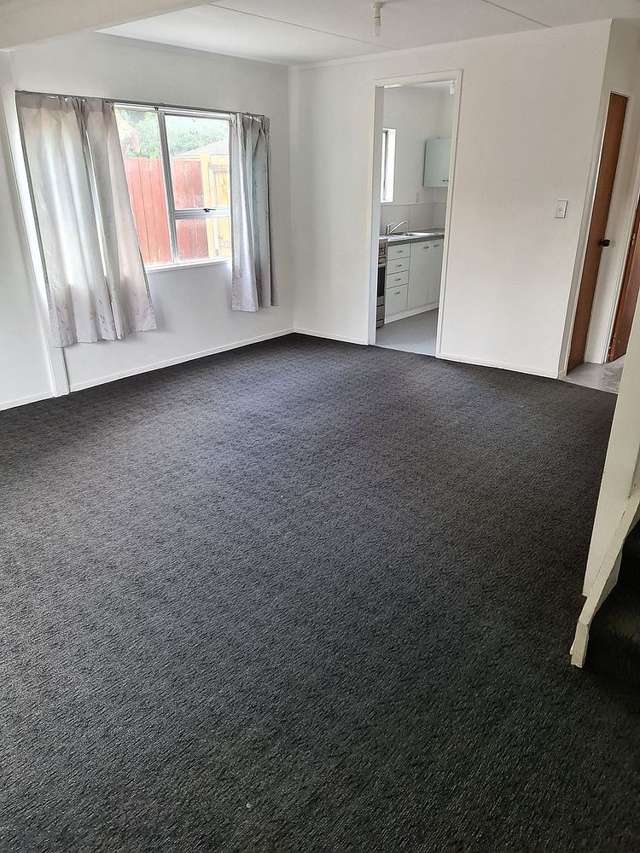 4/2 Thorn Place Papatoetoe_1