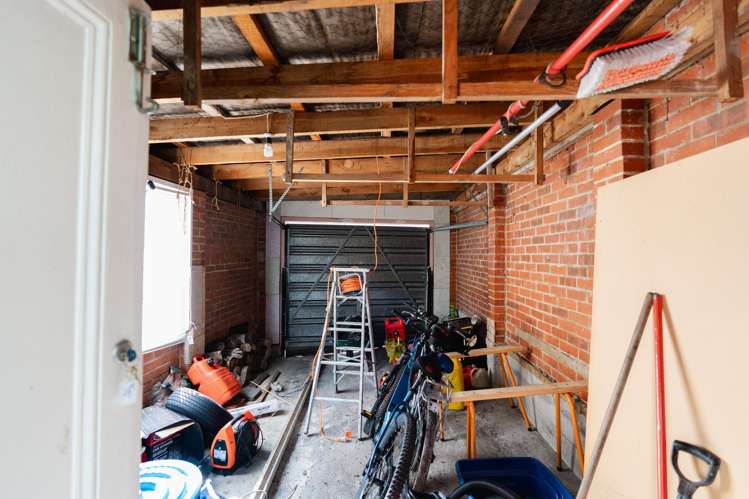 23 Hereford Street Roslyn_31