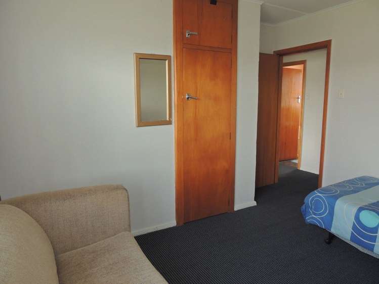 12 Barrett Place Carterton_8