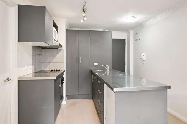 208/15 Holland Street Te Aro_3