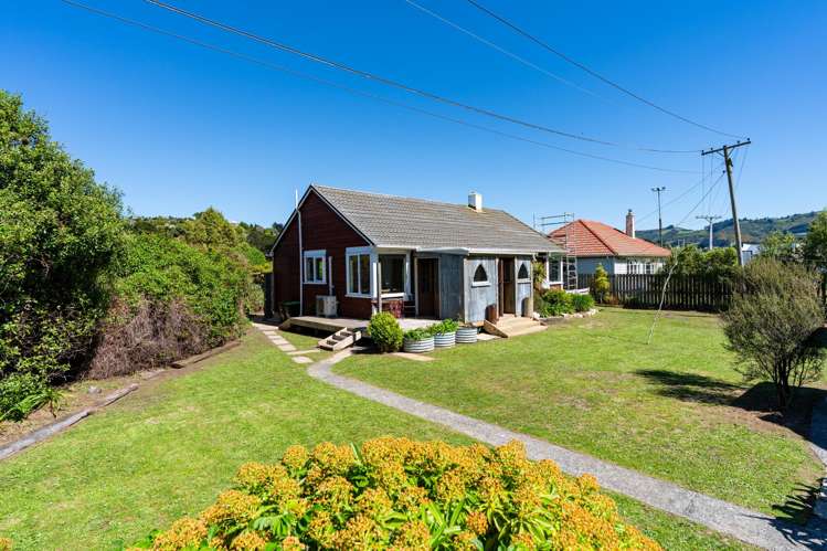 2 Blundell Avenue Port Chalmers_14
