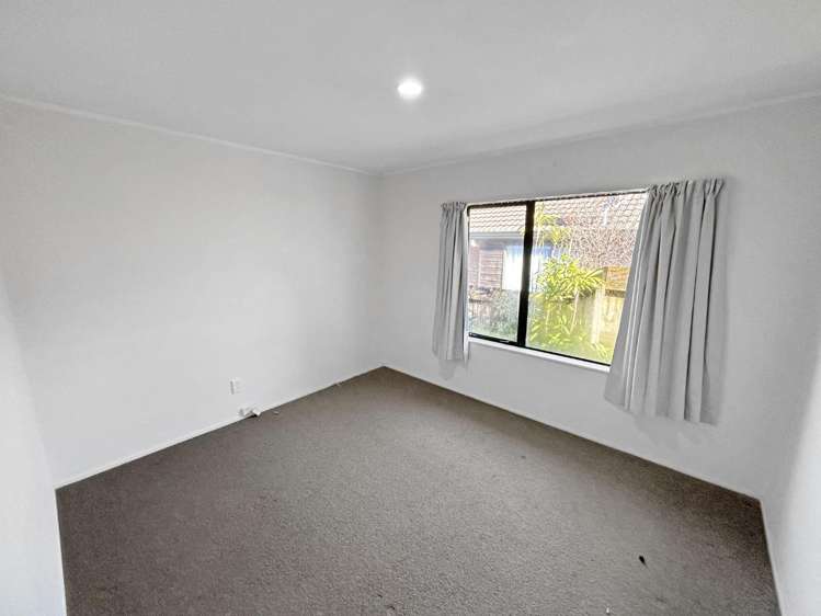 A/5 St Leger Close Huntington Park_10