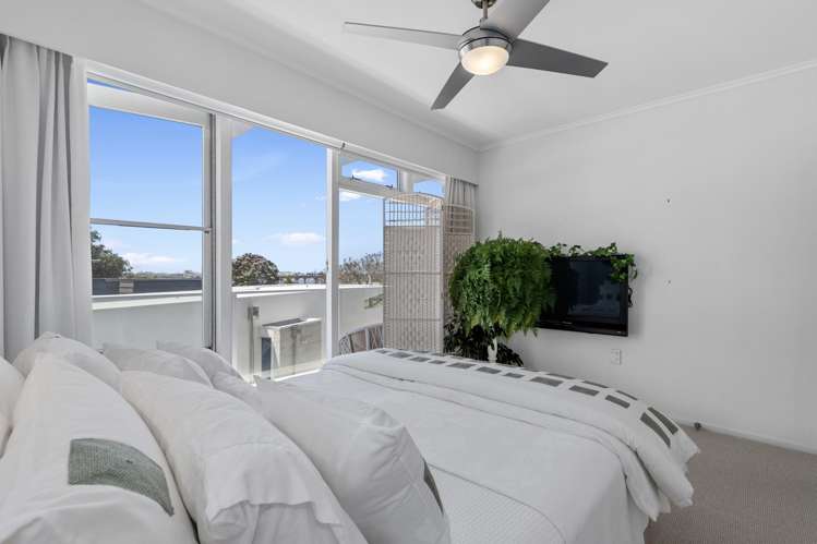 6/22 Cliff Road Tauranga Central_13