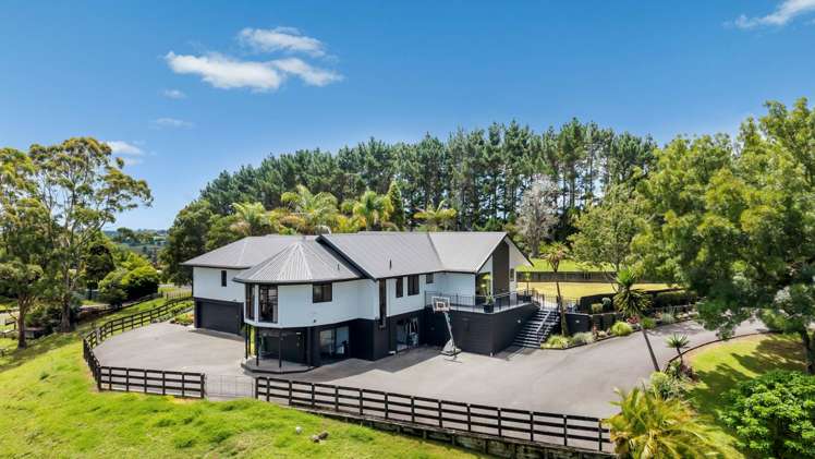 317 & 317A West Road Brookby_34