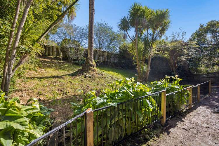 49A Clayburn Road Glen Eden_13