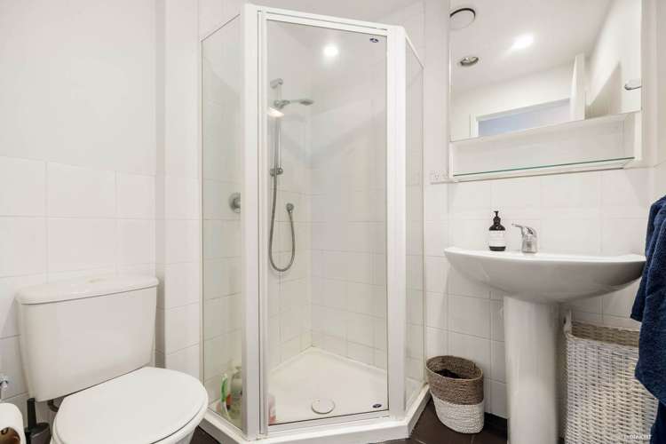 806/1 Hobson Street Auckland Central_12