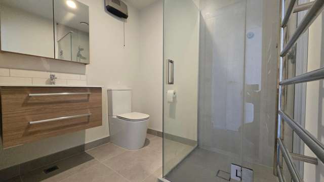  3/7 Bertram Grove Naenae_4