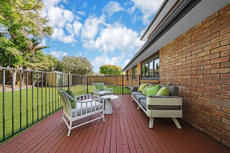 36 Lothian Brae Wattle Downs_31