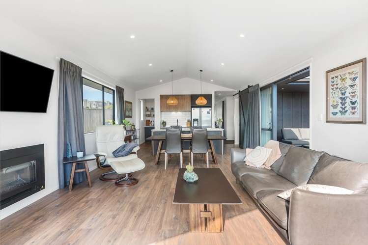 15 Keshvara Road Beachlands_16
