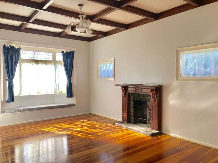 35 Mount Smart Road Royal Oak_17