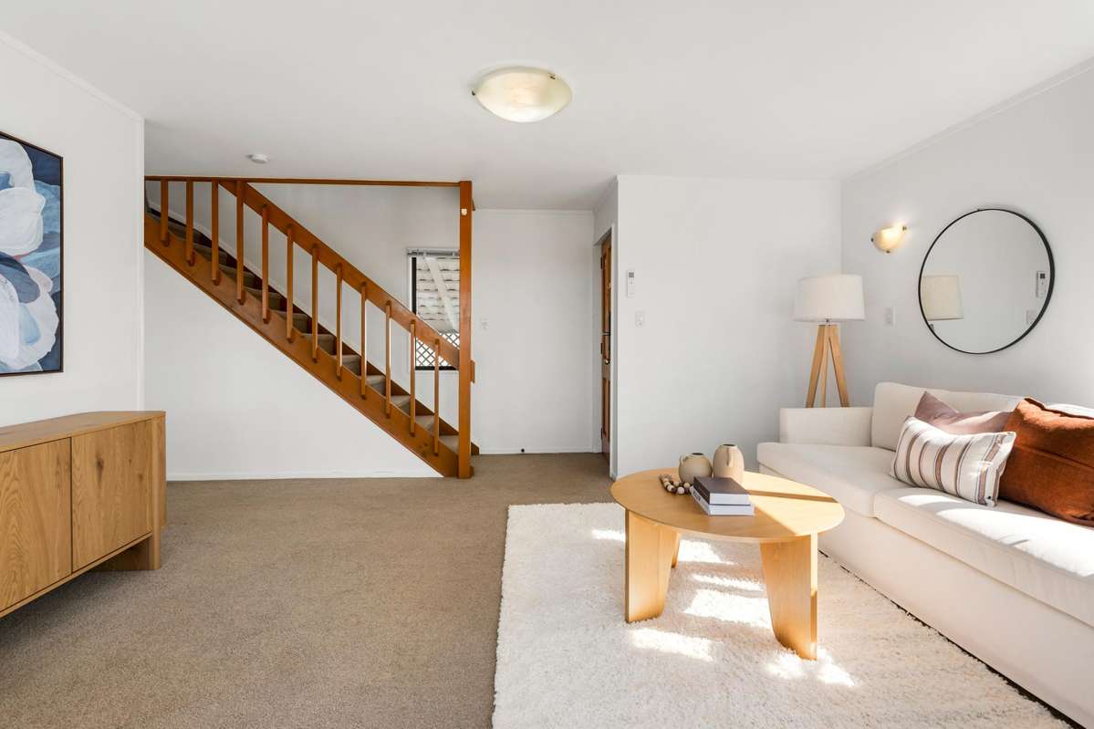 2/491 Glenfield Road_2