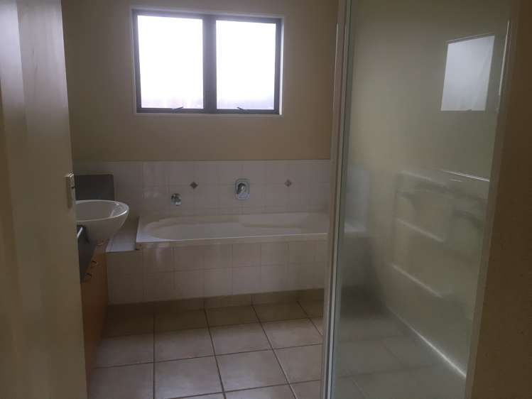 15 Middlefield Drive East Tamaki Heights_6