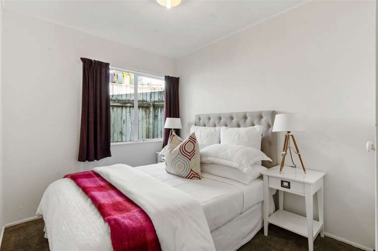 2/27 Withers Road Glen Eden_8