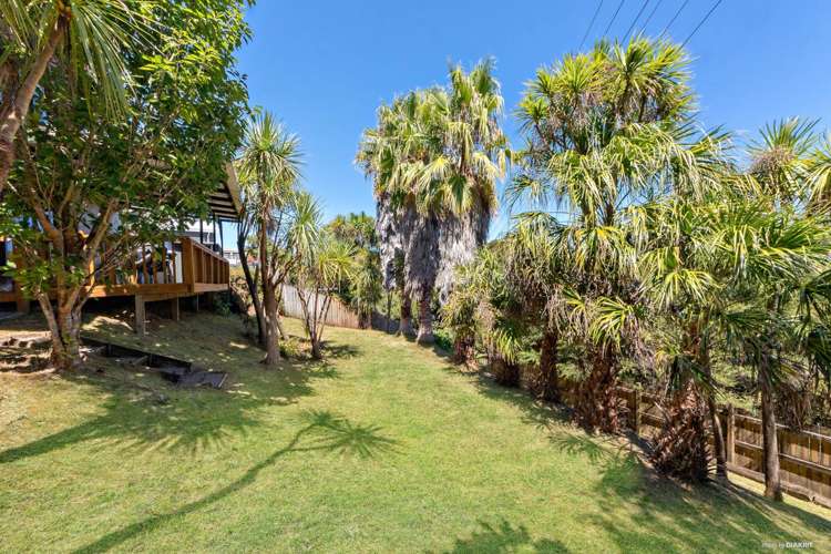 87 Captain Scott Road Glen Eden_14