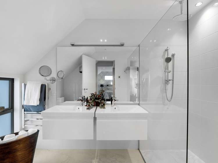 10 Garreg Road Fendalton_23