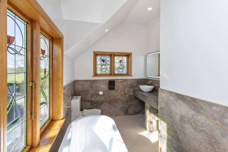 313 Plaskett Road Fernside_22